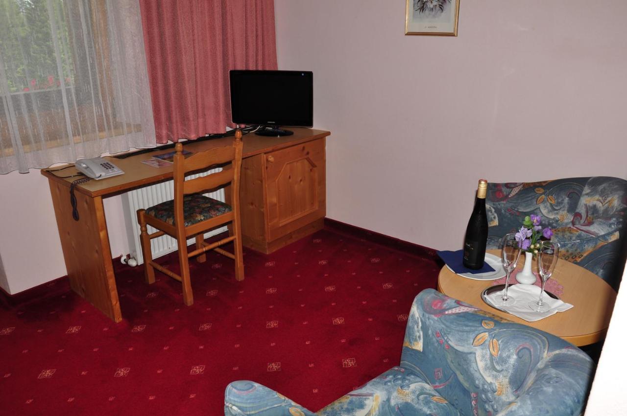 Hotel Zum Hirschen Leutasch Chambre photo