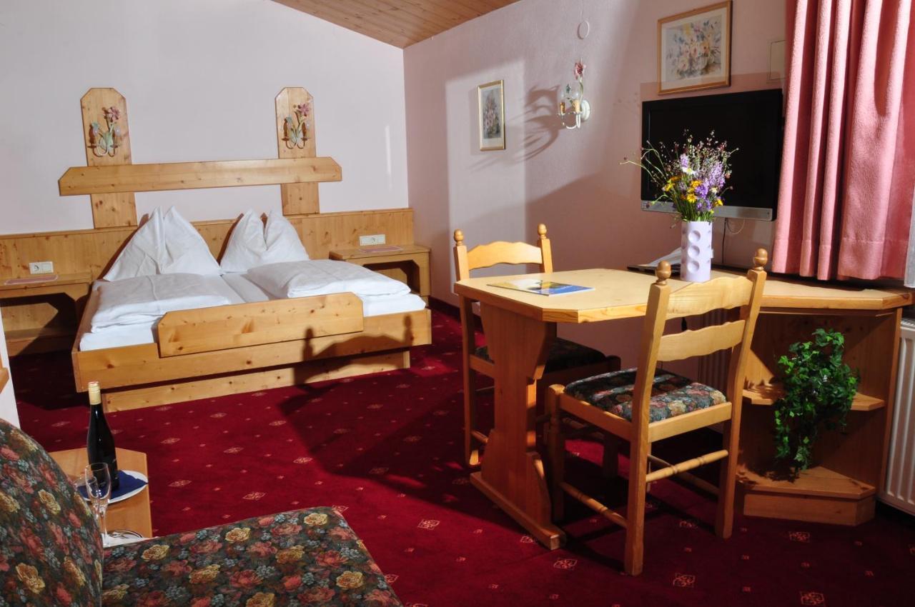 Hotel Zum Hirschen Leutasch Extérieur photo